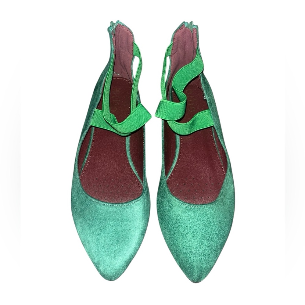 Kelly Green Ollio Flats with Elastic Bands Zipper Back Size 9
